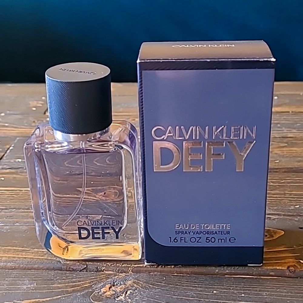 Calvin Klein Defy